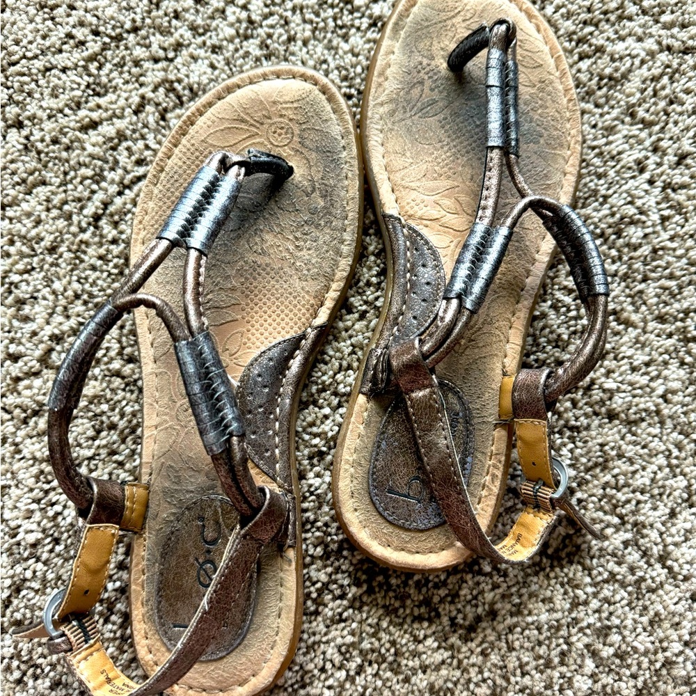 b.o.c. Sandals